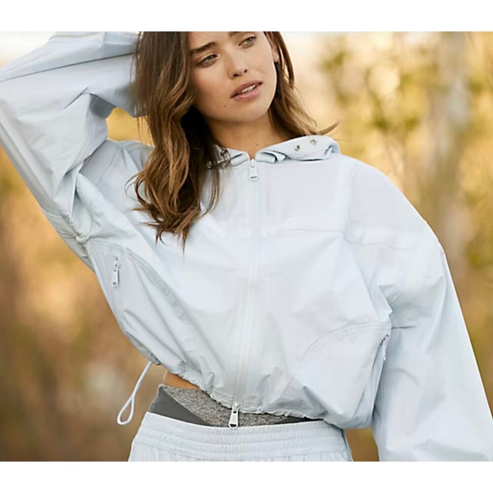 Free people / Rain Check Packable Waterproof Jacket / sz M